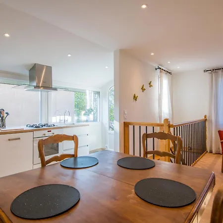 Ferienhaus Margot Fibre Balcon Jardin